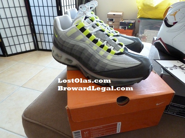 Air Max 95 360 (One Time Ony Pack) Size 11.5 Ntrl Grey/Neon Yellow 